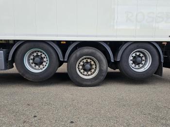 knapen K200 KT01 / 60 m3 / 2 x LIFT AXLE
